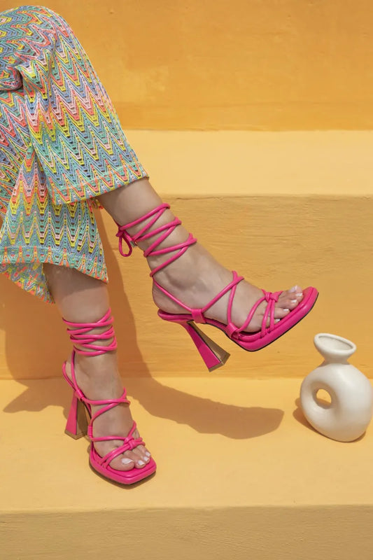 St- benito kadın bilekten bağlamalı topuklu deri ayakkabı fuşya / women > shoes