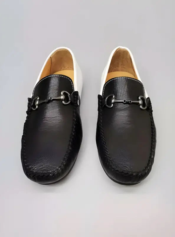 Cs- 10 Men’S Shoes - 3521 - Black / White - Man > Loafer.