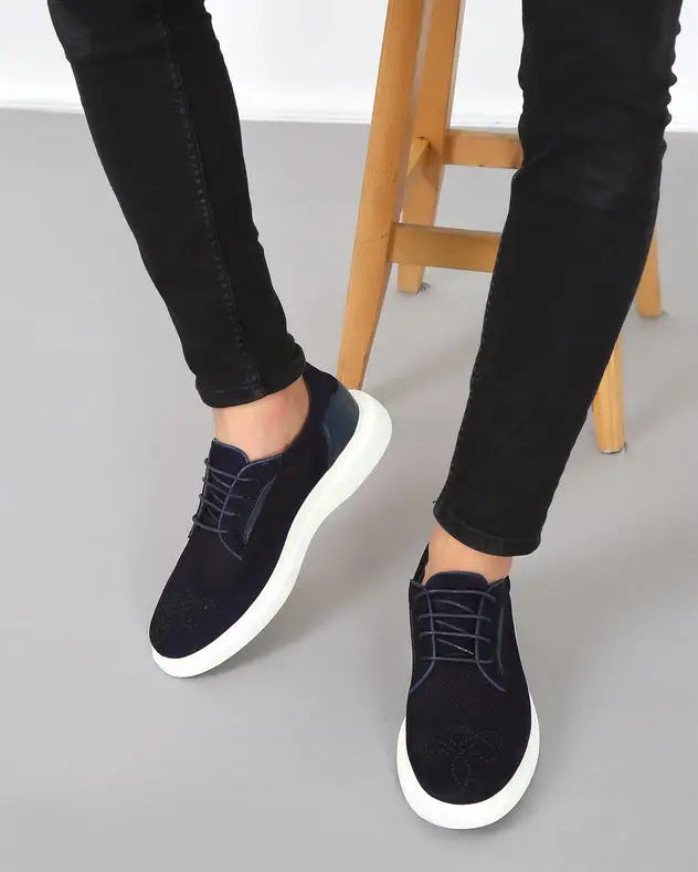 Cs- 110-01-L1 Men’S Shoes Suede - Man > Sneakers.