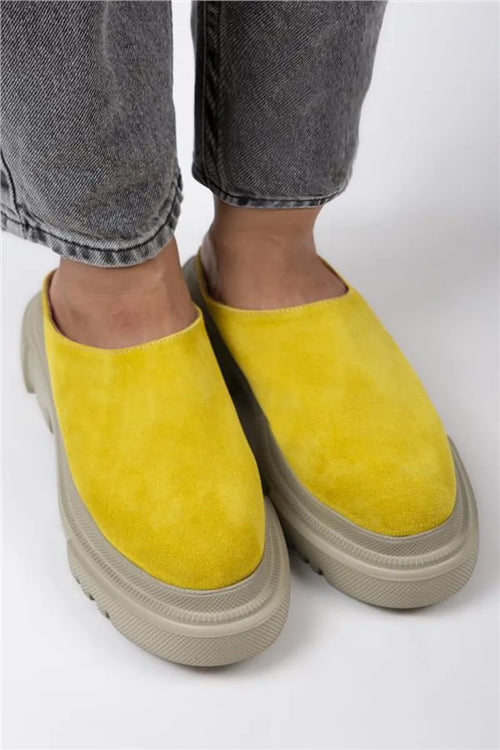 Mj-Edna Damen-Hausschuhe aus echtem Leder ohne Schnürsenkel in Gelb – Wildleder