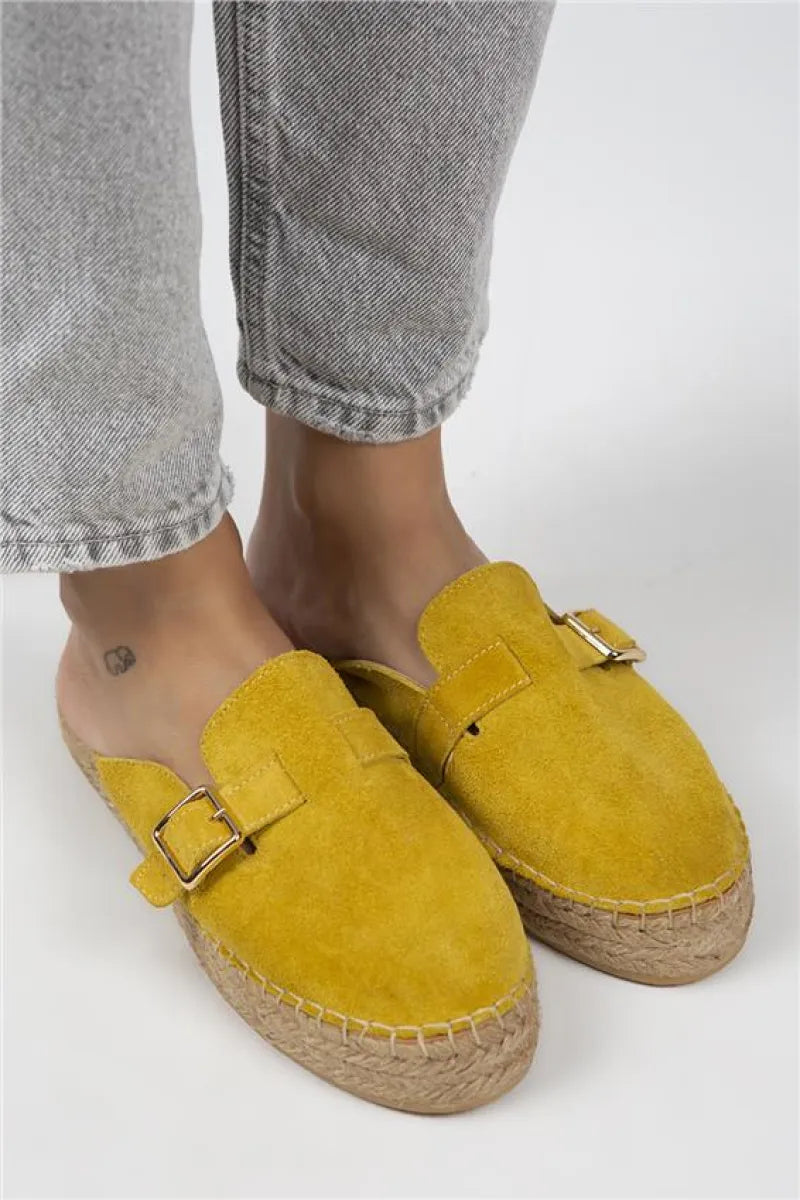 Mj- esta kadın hakiki deri kemerli tokalı sarı terlik / women > shoes > slippers