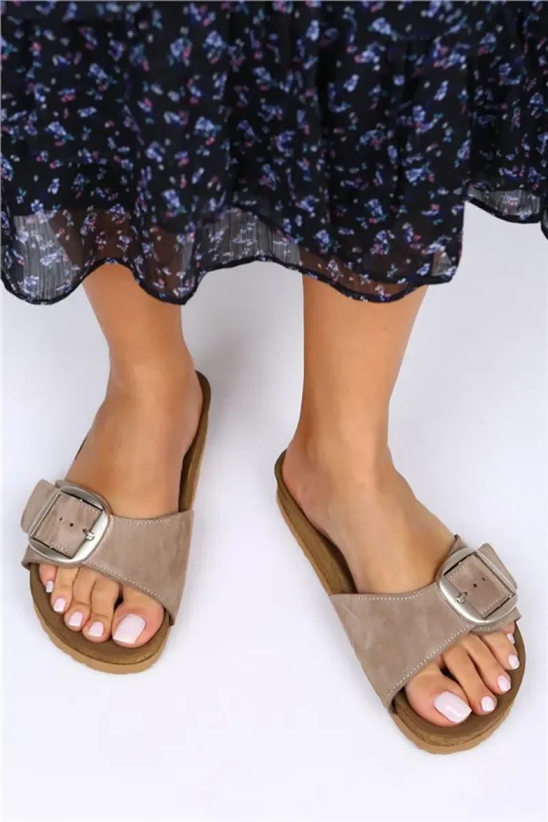 Women > shoes slippers mj- jade hakiki deri tek bant gümüş tokalı vizon terlik