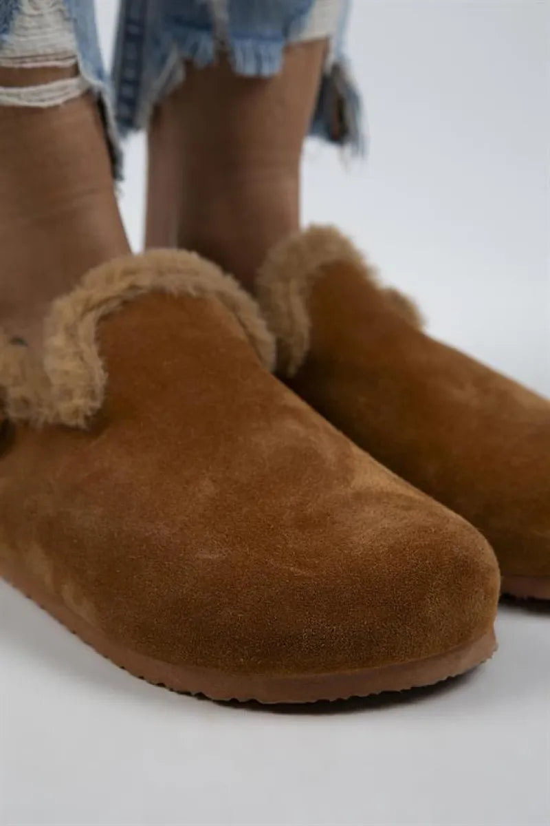 Mj- holly kürklü kadın hakiki deri kemerli tokalı taba-taba sandalet