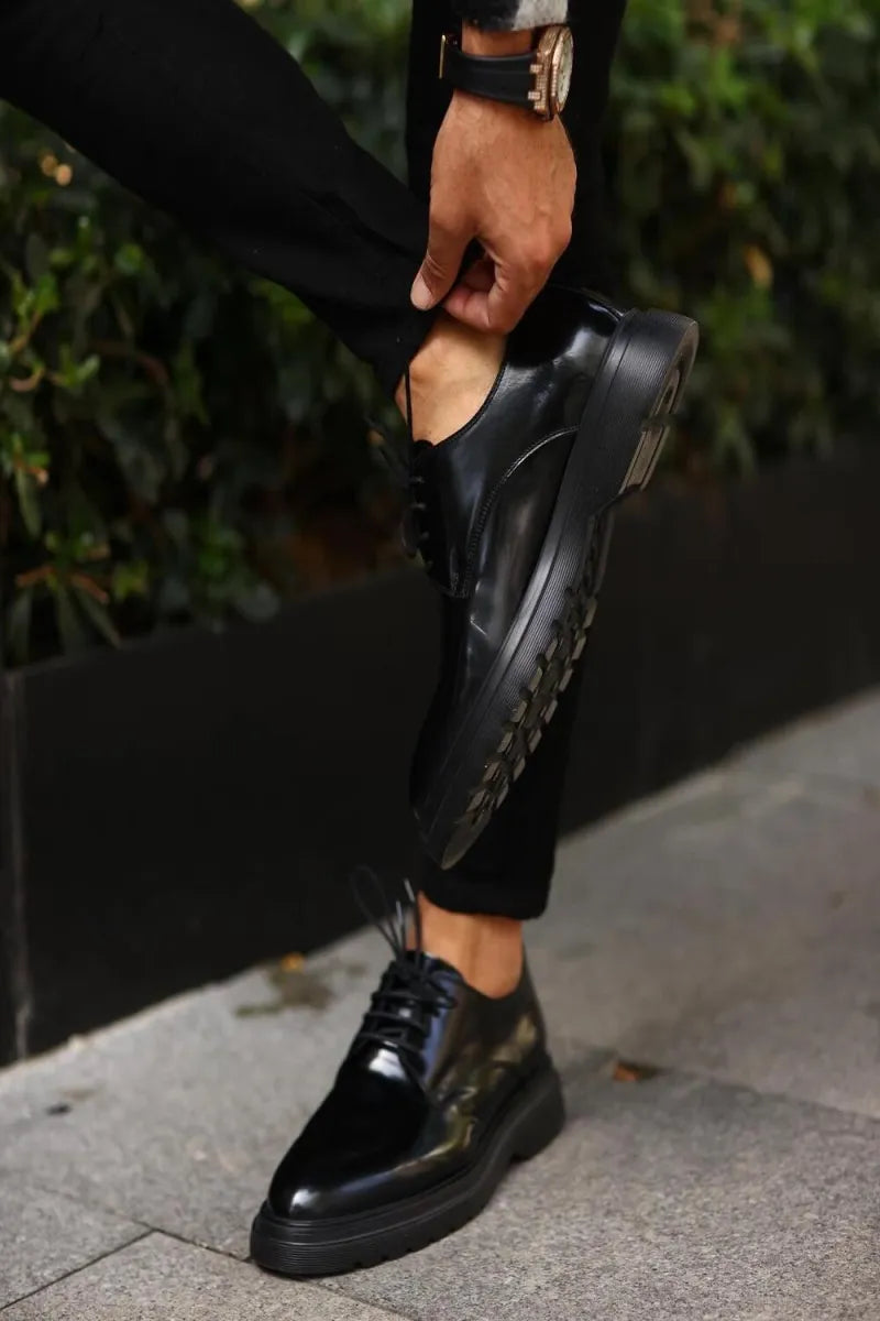 So- siyah deri bağcıklı erkek ayakkabı